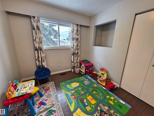 5614 52 Avenue, St. Paul Town, AB - Indoor