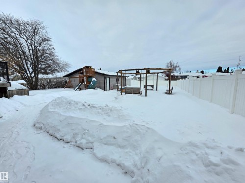 5614 52 Avenue, St. Paul Town, AB - Outdoor