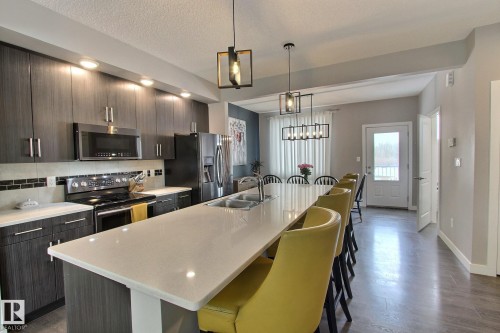 73 13139 205 Street, Edmonton, AB - Indoor Photo Showing Kitchen With Double Sink With Upgraded Kitchen