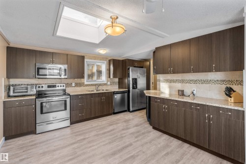 482 53222 Rge Rd 272, Rural Parkland County, AB - Indoor Photo Showing Kitchen With Stainless Steel Kitchen With Double Sink