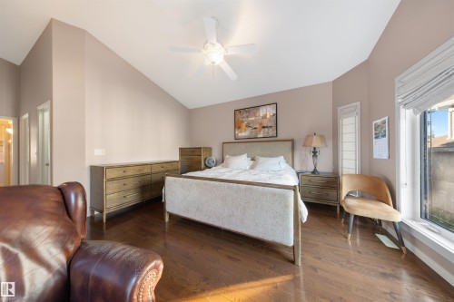 201 Erin Ridge Drive, St. Albert, AB - Indoor Photo Showing Bedroom
