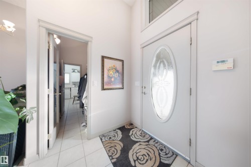 201 Erin Ridge Drive, St. Albert, AB - Indoor Photo Showing Laundry Room