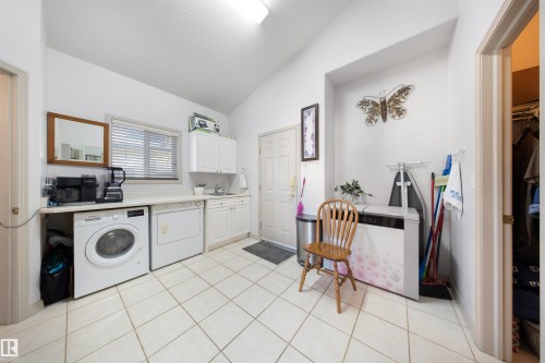 201 Erin Ridge Drive, St. Albert, AB - Indoor Photo Showing Laundry Room