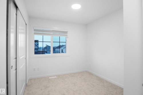 1 1215 Keswick Drive, Edmonton, AB - Indoor Photo Showing Other Room