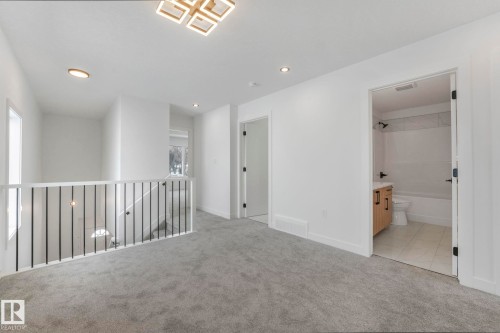 12206 63 Street, Edmonton, AB - Indoor Photo Showing Other Room