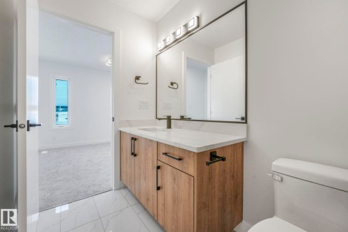 12206 63 Street, Edmonton, AB - Indoor Photo Showing Bathroom