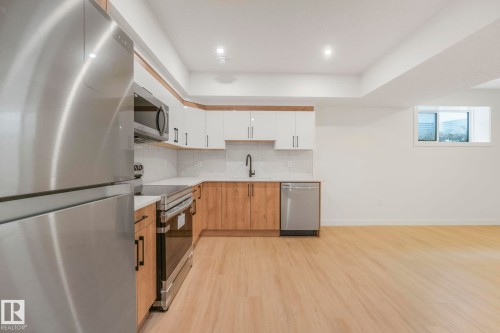 12206 63 Street, Edmonton, AB - Indoor Photo Showing Kitchen With Stainless Steel Kitchen