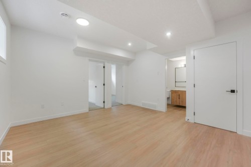 12206 63 Street, Edmonton, AB - Indoor Photo Showing Other Room