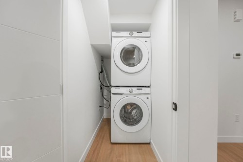 12206 63 Street, Edmonton, AB - Indoor Photo Showing Laundry Room