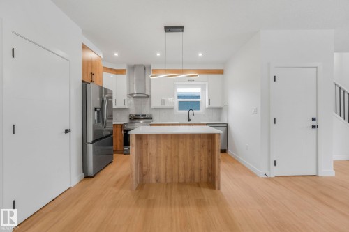 12206 63 Street, Edmonton, AB - Indoor Photo Showing Kitchen