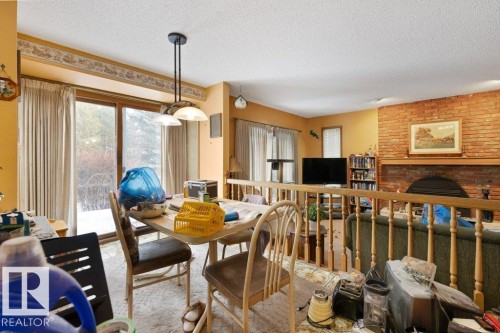 10511 74 Street, Edmonton, AB - Indoor Photo Showing Dining Room