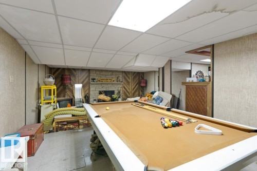 10511 74 Street, Edmonton, AB - Indoor Photo Showing Other Room