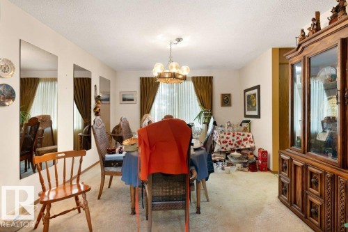 10511 74 Street, Edmonton, AB - Indoor