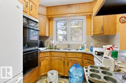 10511 74 Street, Edmonton, AB - Indoor Photo Showing Kitchen With Double Sink