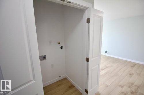 G 4761 Cawsey Terrace, Edmonton, AB - Indoor Photo Showing Other Room