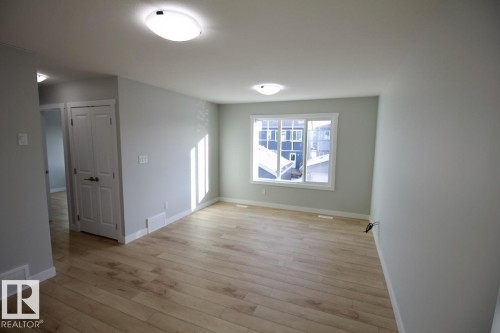 G 4761 Cawsey Terrace, Edmonton, AB - Indoor Photo Showing Other Room