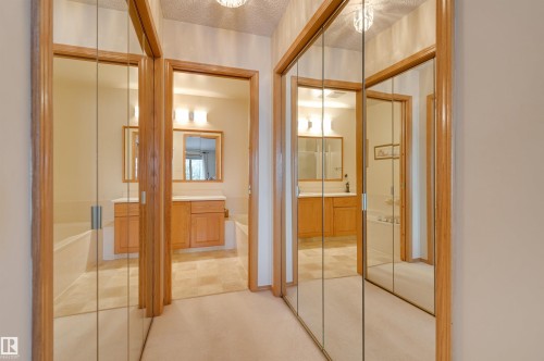 752 Wilkin Close, Edmonton, AB - Indoor Photo Showing Other Room