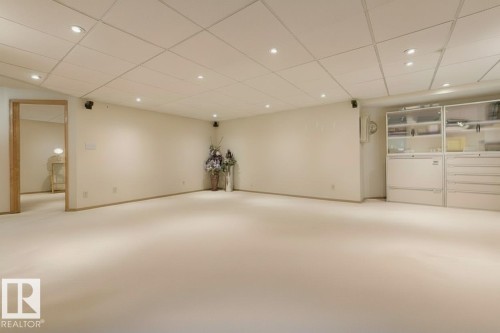 752 Wilkin Close, Edmonton, AB - Indoor