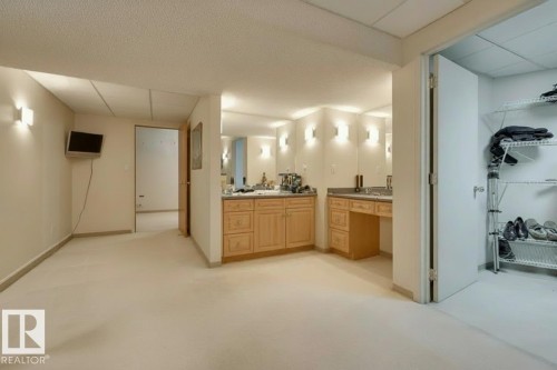 752 Wilkin Close, Edmonton, AB - Indoor