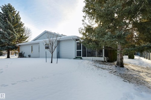 752 Wilkin Close, Edmonton, AB - Outdoor