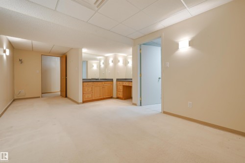 752 Wilkin Close, Edmonton, AB - Indoor
