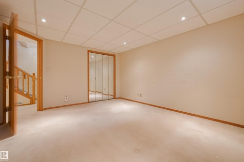 752 Wilkin Close, Edmonton, AB - Indoor Photo Showing Other Room