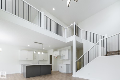 5069 Cawsey Link, Edmonton, AB - Indoor