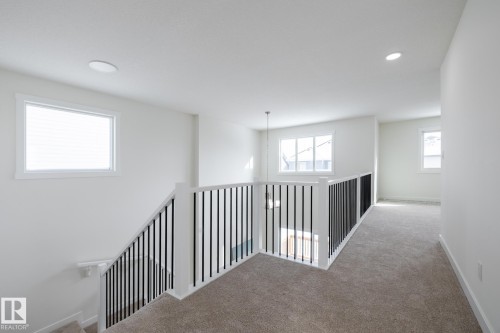 5069 Cawsey Link, Edmonton, AB - Indoor Photo Showing Other Room