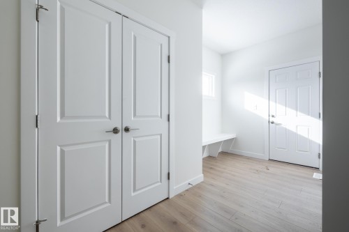 5069 Cawsey Link, Edmonton, AB - Indoor Photo Showing Other Room
