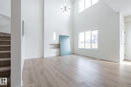 5069 Cawsey Link, Edmonton, AB - Indoor Photo Showing Other Room