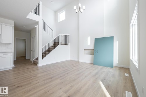 5069 Cawsey Link, Edmonton, AB - Indoor Photo Showing Other Room