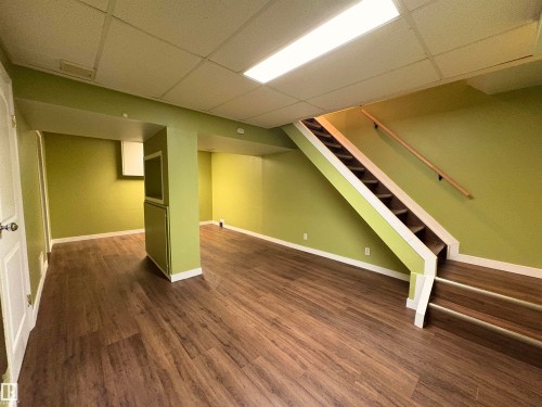 13279 47 Street, Edmonton, AB - Indoor Photo Showing Other Room