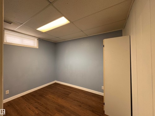 13279 47 Street, Edmonton, AB - Indoor