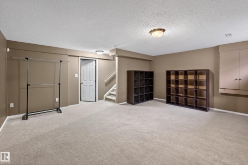 58 4350 23 Street, Edmonton, AB - Indoor Photo Showing Other Room