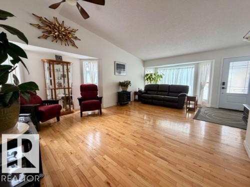 5607 54 Street, Beaumont, AB - Indoor Photo Showing Living Room