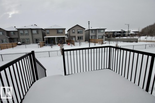 Upper 9385 Cooper Bend, Edmonton, AB - Outdoor