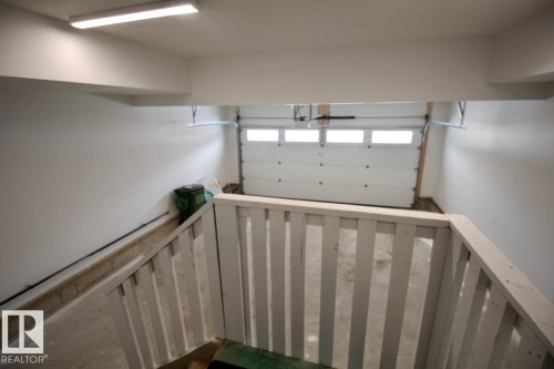 Upper 9385 Cooper Bend, Edmonton, AB - Indoor Photo Showing Garage