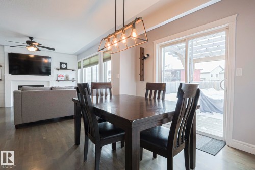 44 Normandeau Crescent, St. Albert, AB - Indoor Photo Showing Dining Room