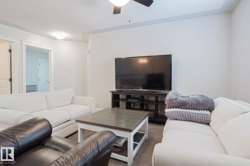 44 Normandeau Crescent, St. Albert, AB - Indoor Photo Showing Living Room