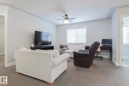 44 Normandeau Crescent, St. Albert, AB - Indoor Photo Showing Living Room