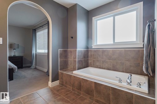 44 Normandeau Crescent, St. Albert, AB - Indoor Photo Showing Bathroom
