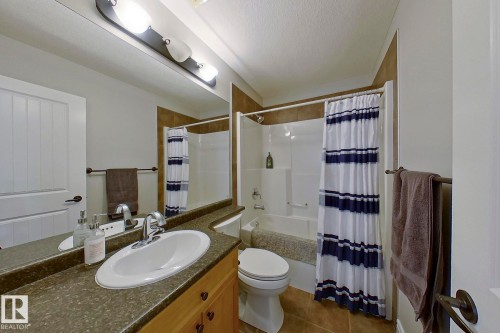 44 Normandeau Crescent, St. Albert, AB - Indoor Photo Showing Bathroom