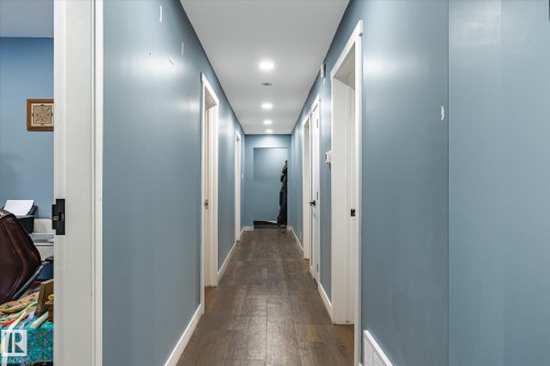 11907 70 Street, Edmonton, AB - Indoor Photo Showing Other Room