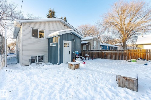 11907 70 Street, Edmonton, AB - Outdoor