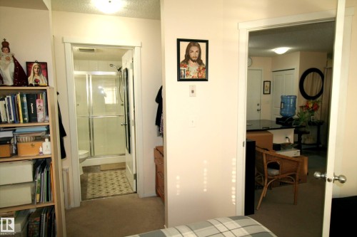 419 5816 Mullen Place, Edmonton, AB - Indoor