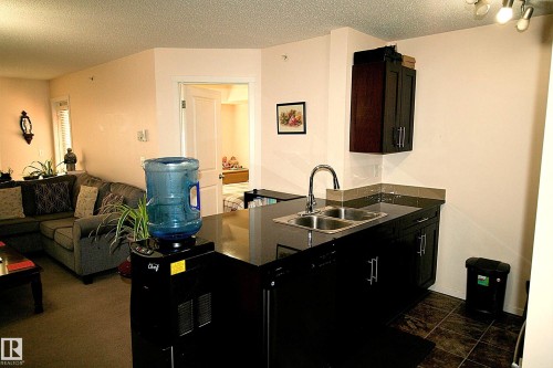 419 5816 Mullen Place, Edmonton, AB - Indoor