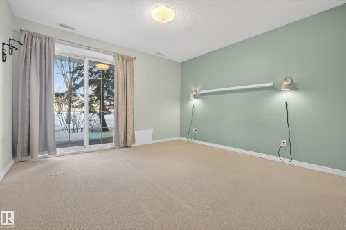 101 12110 106 Avenue, Edmonton, AB - Indoor Photo Showing Other Room