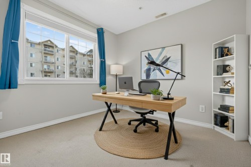 101 12110 106 Avenue, Edmonton, AB - Indoor Photo Showing Office