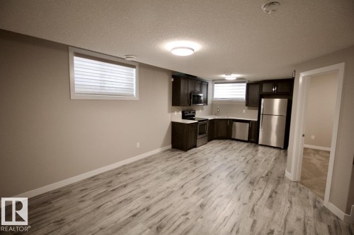 Bsmt 9385 Cooper Bend, Edmonton, AB - Indoor
