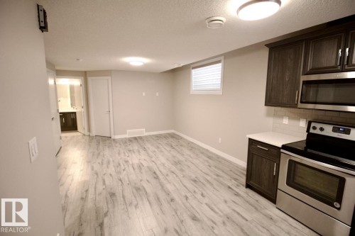 Bsmt 9385 Cooper Bend, Edmonton, AB - Indoor